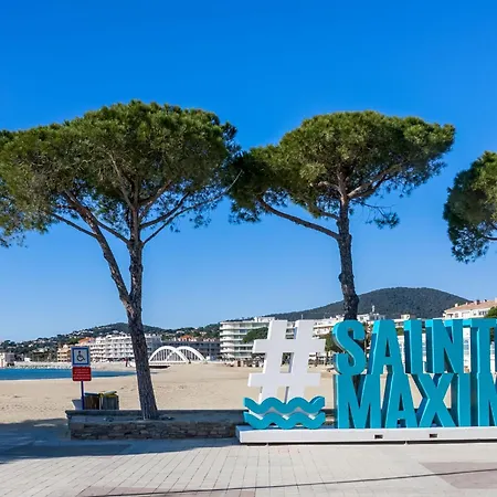 Les Dauphins-1 By Interhome *