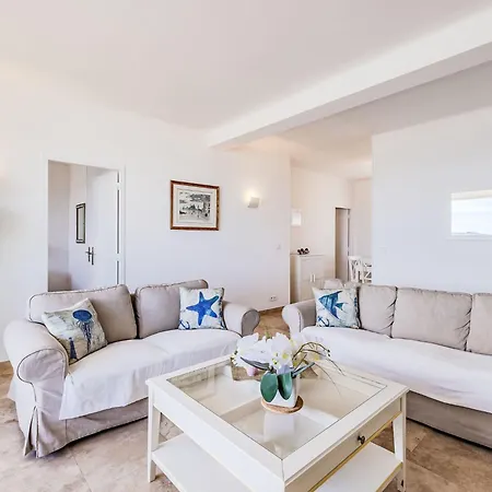Appartement Les Dauphins-1 By Interhome *