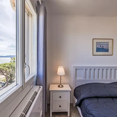 Appartement Les Dauphins-1 By Interhome *